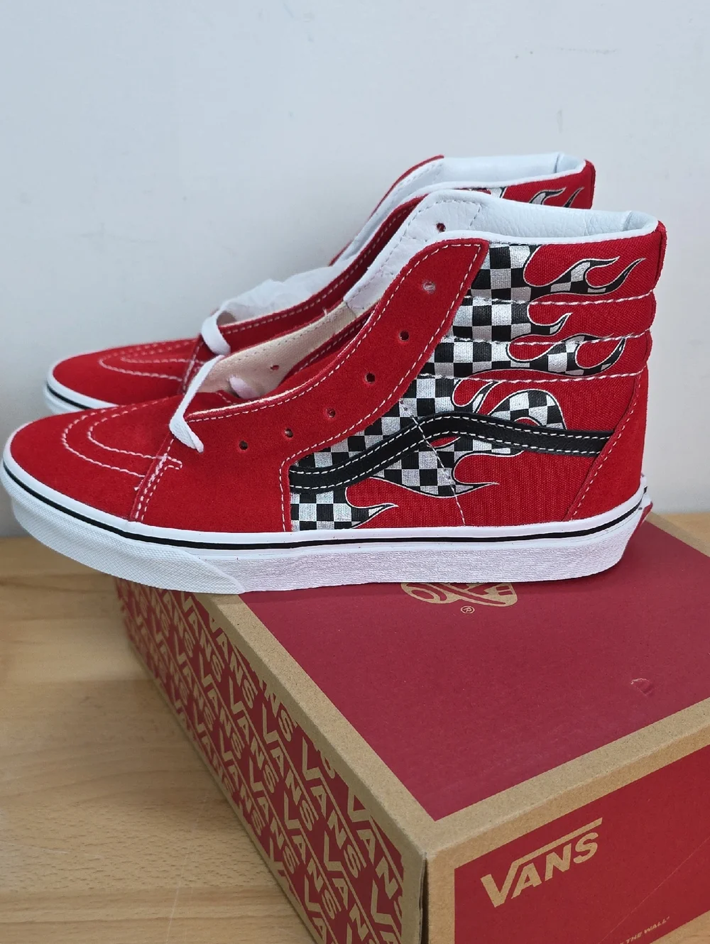 Vans Kids Red Checker Flame Sk8-Hi Sneakers Juniors 6 - Picture 5 of 8